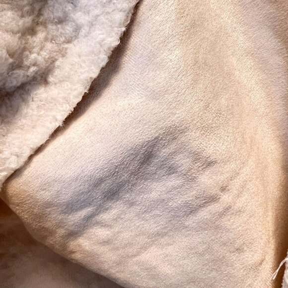 Davi & Dani Womens Cream Sherpa Jacket With Button Front & Long Sleeves - Picture 7 of 10